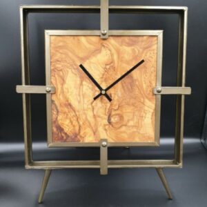 horloge de chevet carré bois olivier