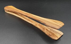 pince à grillade en bois d'olivier